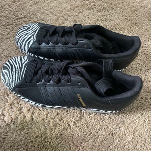 Adidas sneakers worn twice